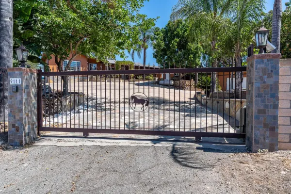 $1,095,000 | 9111 East Sierra Alta Way, El Cajon, CA 92021