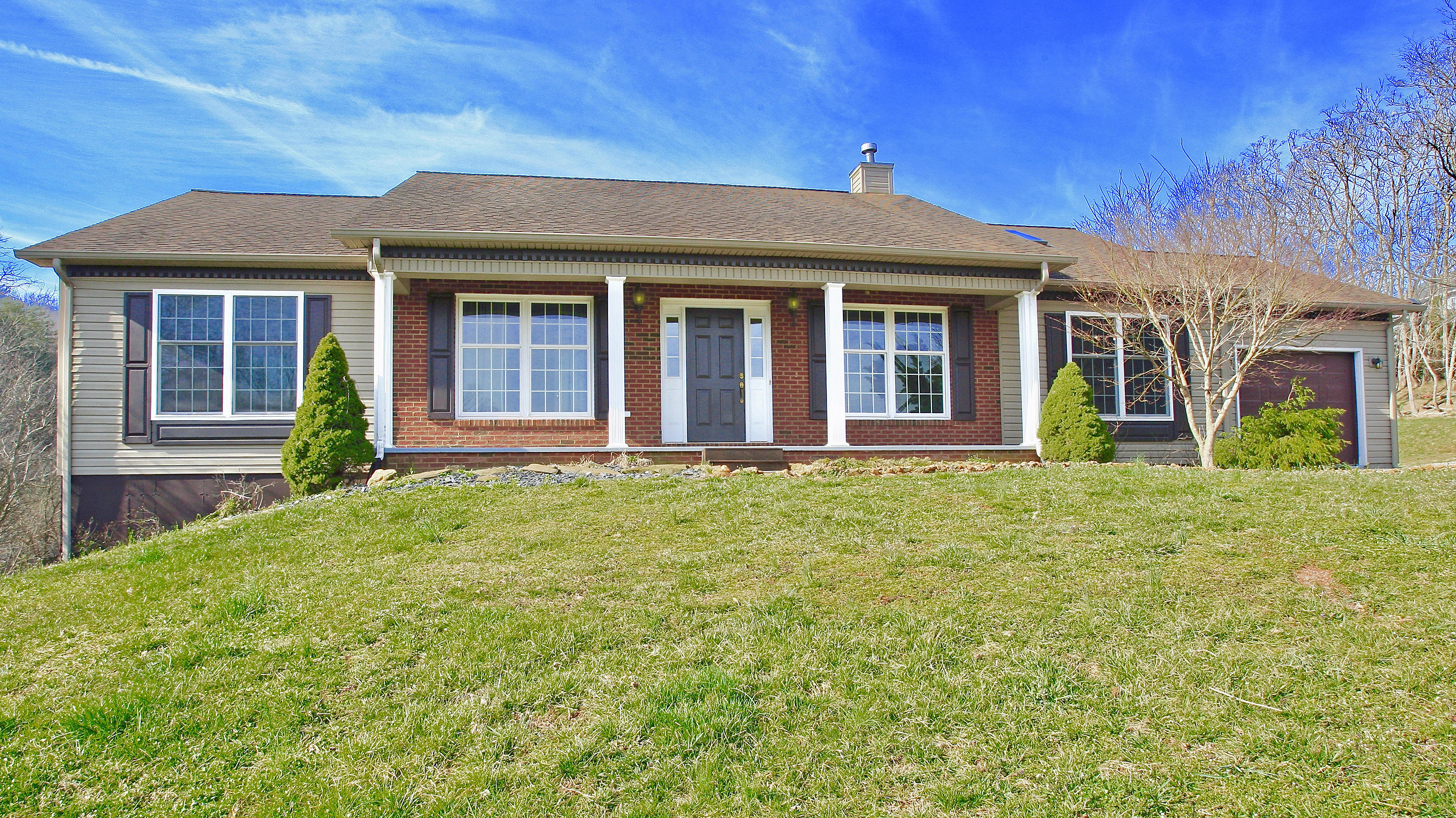 489 Old Fort Road Rocky Mount, VA 24151 - Photo 1 of 68 _V4B5478