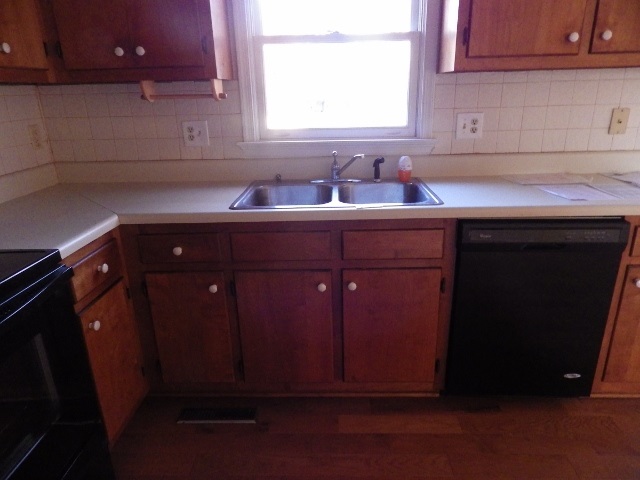 924 Patton Farm Road Stuarts Draft, VA 24477 - Photo 3 of 19 Gallery Image 3