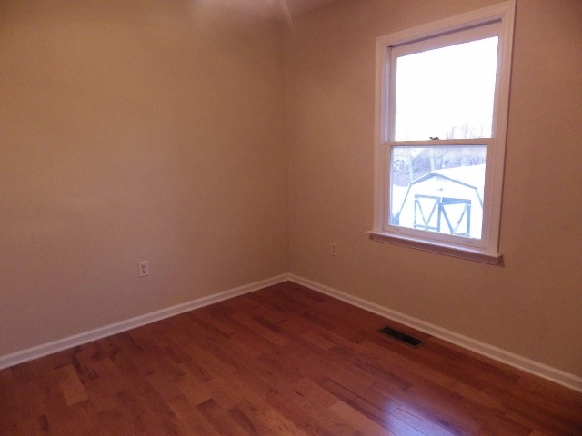 924 Patton Farm Road Stuarts Draft, VA 24477 - Photo 10 of 19 Gallery Image 10