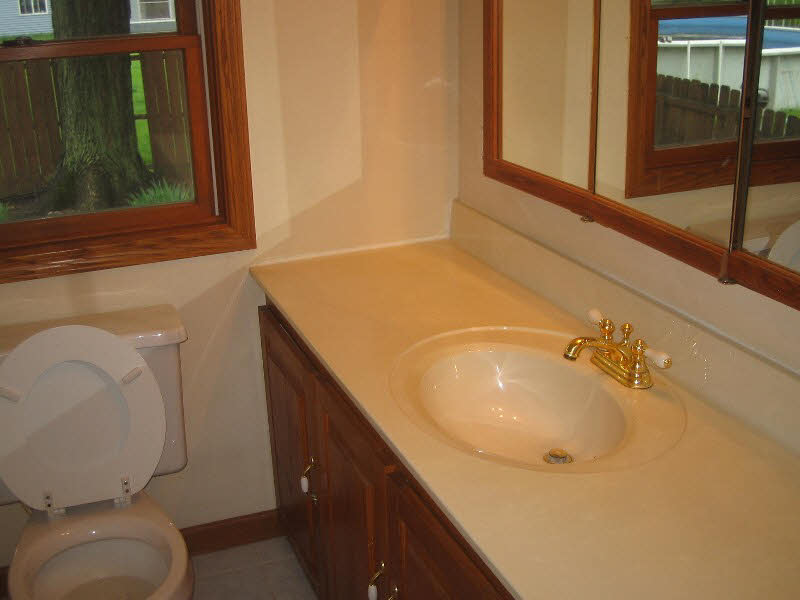 306 Nebobish Street Bay City, MI 48708 - Photo 7 of 14