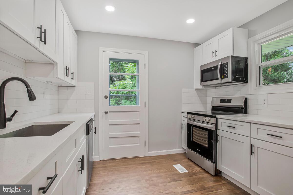 3980 Solomons Island Road Harwood, MD 20776 - Photo 15 of 51 Gallery Image 15
