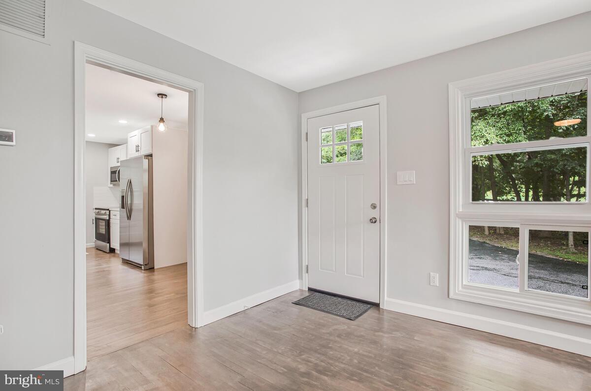 3980 Solomons Island Road Harwood, MD 20776 - Photo 6 of 51 Gallery Image 6