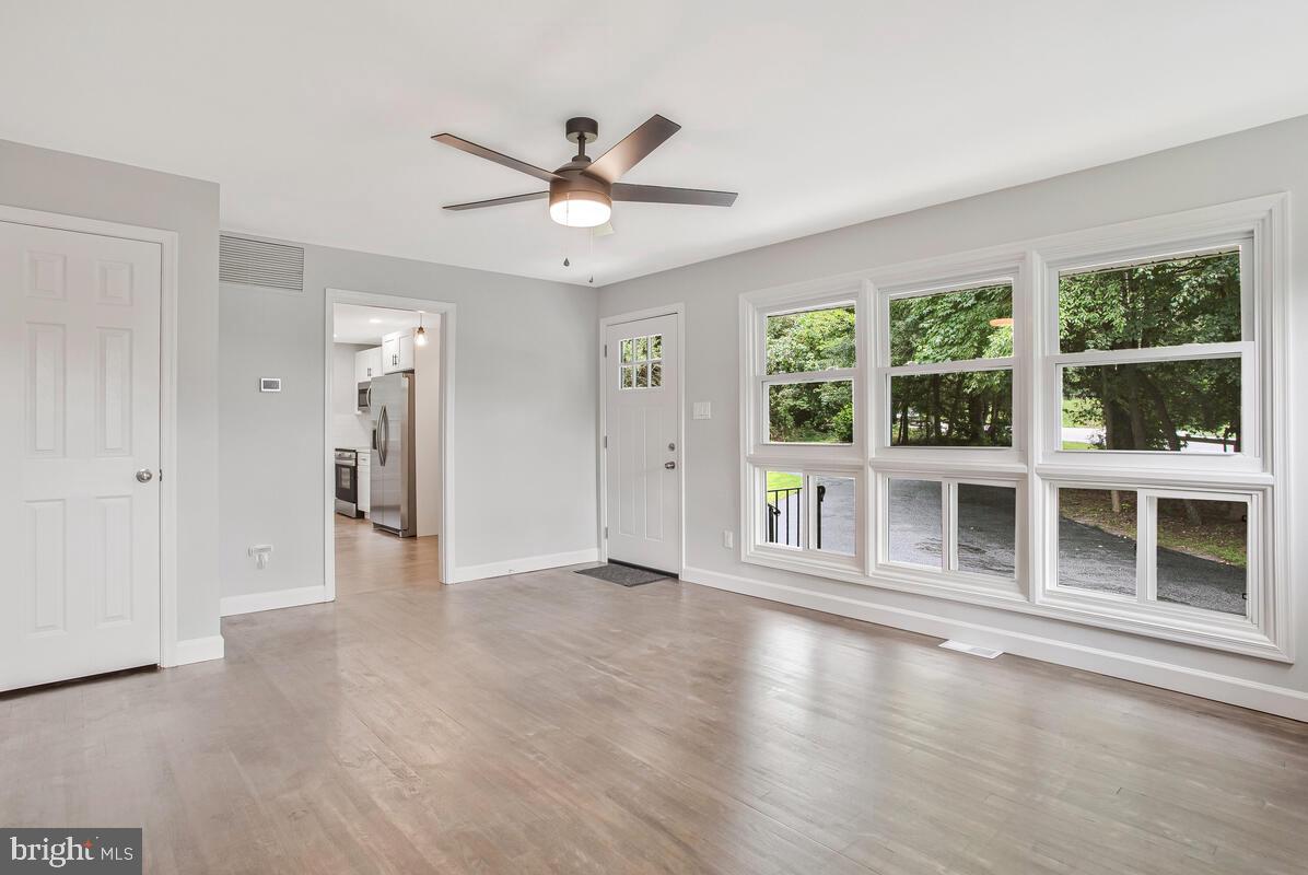 3980 Solomons Island Road Harwood, MD 20776 - Photo 7 of 51 Gallery Image 7
