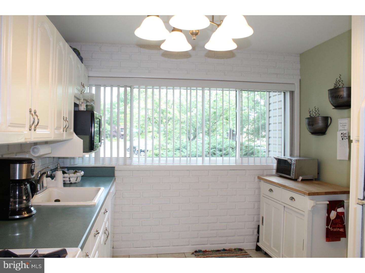 563 Fairfield Road East Windsor, NJ 08520 - Photo 13 of 24 Gallery Image 13