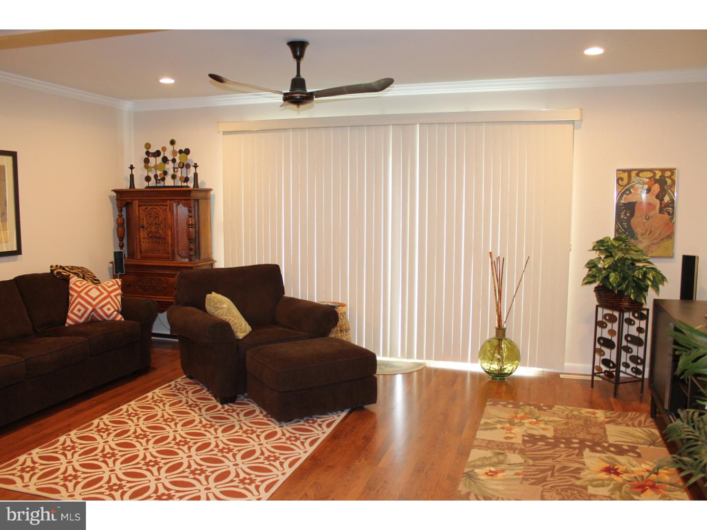 563 Fairfield Road East Windsor, NJ 08520 - Photo 6 of 24 Gallery Image 6