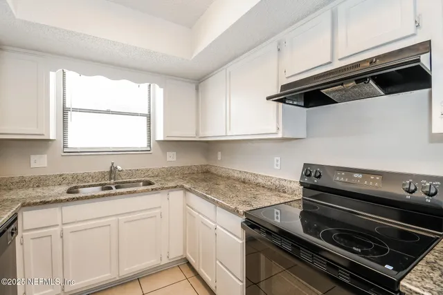 $226,600 | 1955 Bluebird E Orange Park East, Orange Park, FL 32073