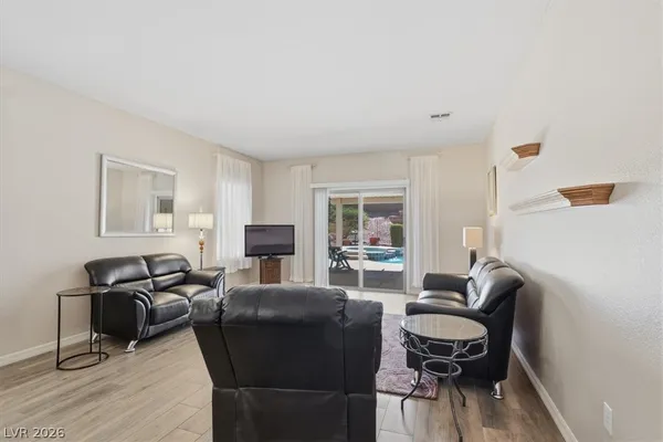 $449,999 | 1803 Cypress Bay Avenue, Henderson, NV 89012