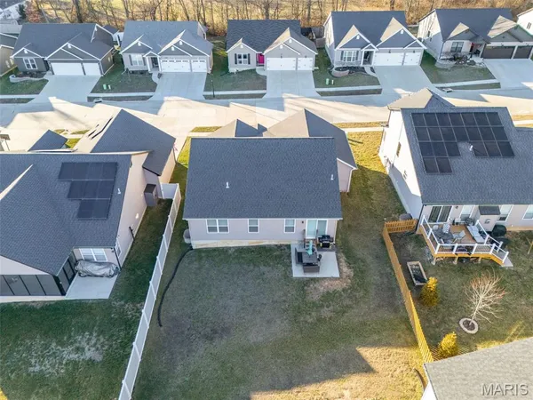 $345,000 | 1018 Savanna Place Drive, Festus, MO 63028