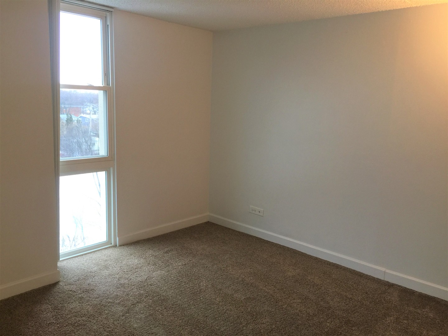 1043 South York Road, Unit 301 Bensenville, IL 60106 - Photo 8 of 14