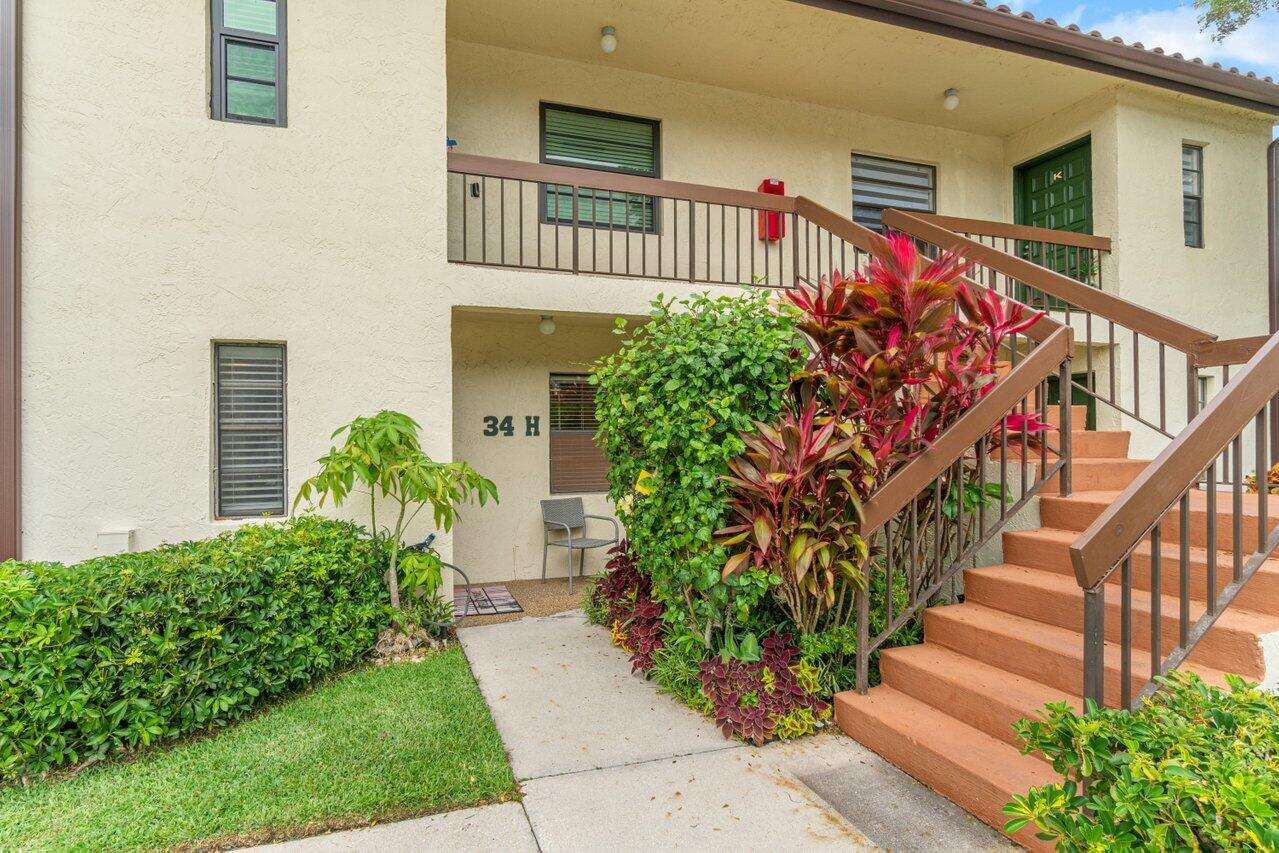 21728 Arriba Real, Unit 34H Boca Raton, FL 33433 - Photo 1 of 26 1st Floor