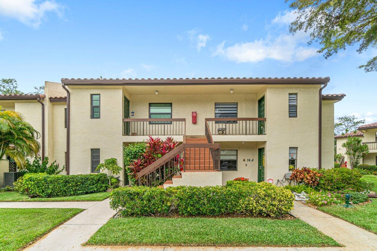 21728 Arriba Real, Unit 34H Boca Raton, FL 33433 - Photo 2 of 26 Exterior