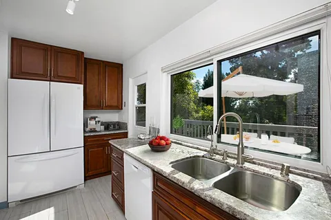 $785,000 | 3426 Via Alicante, La Jolla, CA 92037