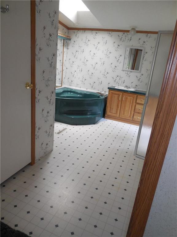 211 Brett Hill Road South Paris, ME 04281 - Photo 7 of 35 Master Bath with jacuzzi tub and...