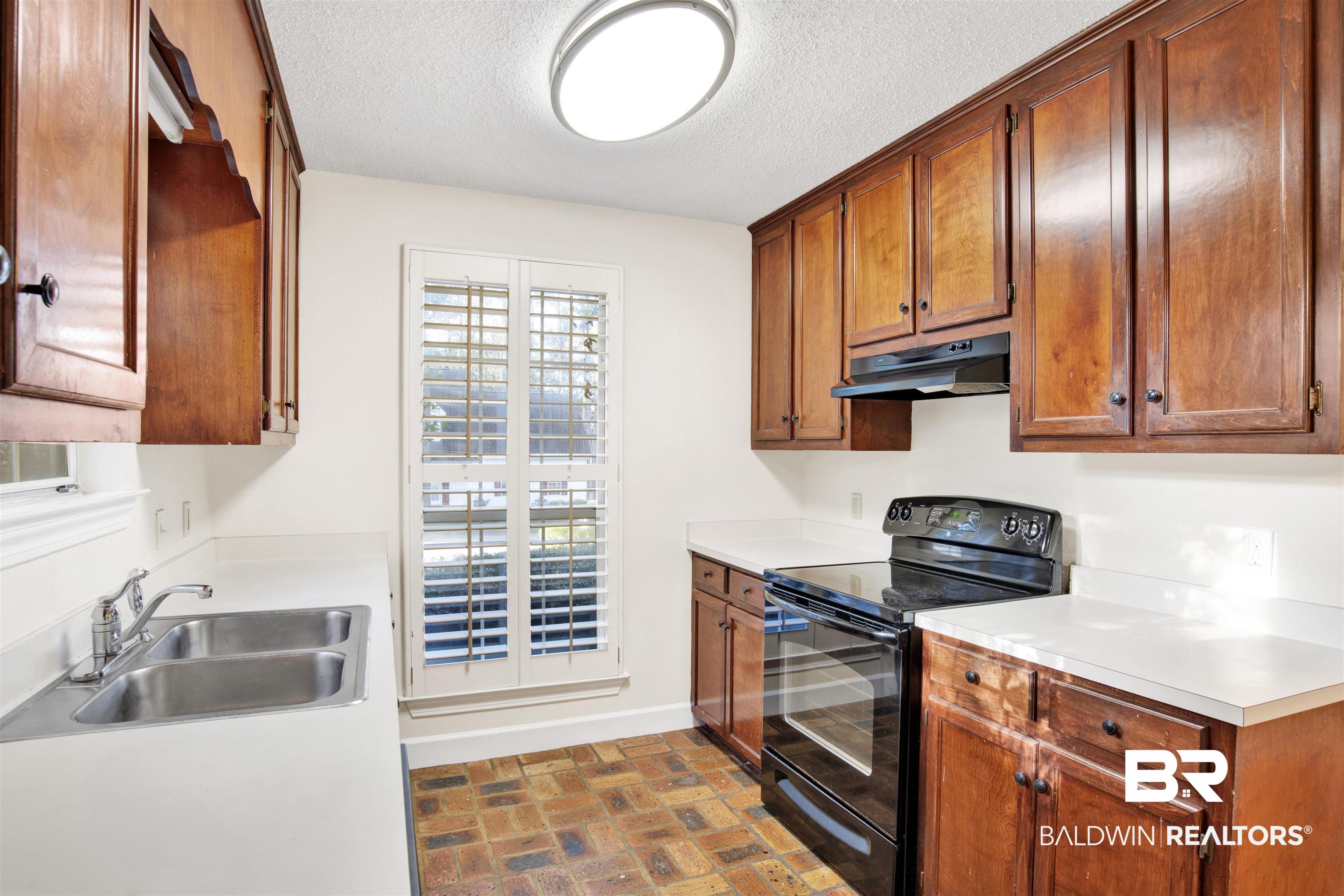 105 Lakeview Loop Daphne, AL 36526 - Photo 12 of 29 Gallery Image 12