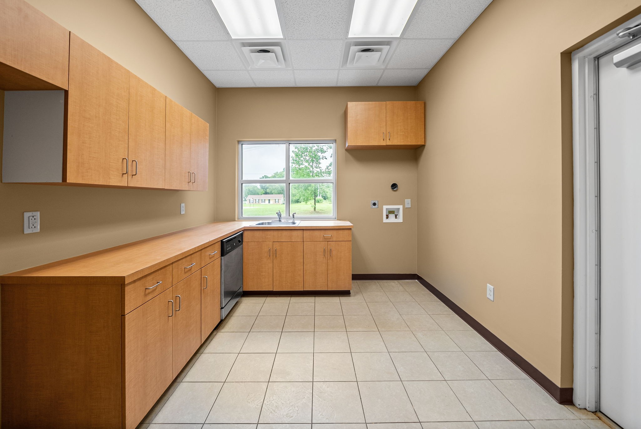 2233 Stokes Road Clarksville, TN 37043 - Photo 17 of 59