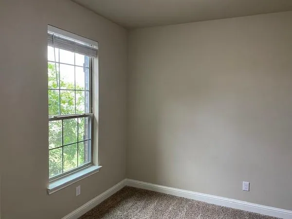 $2,280 | 705 Buffalo Creek Drive, Cleburne, TX 76033