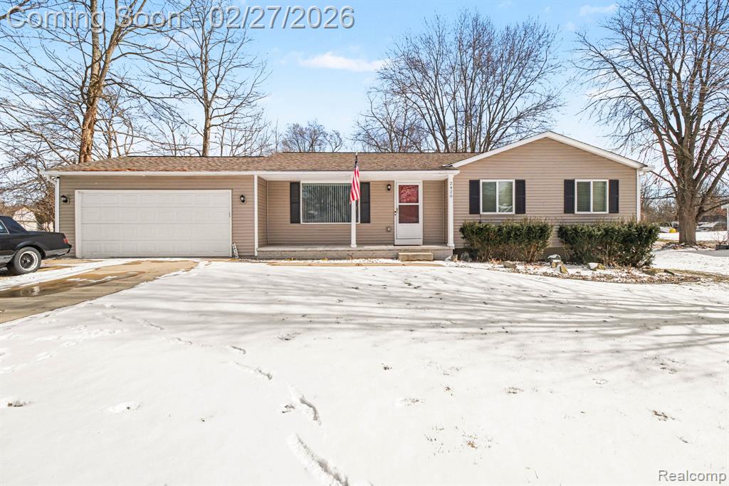2420 Jones Road Waterford, MI 48327 - Photo 1 of 22 Gallery Image 1