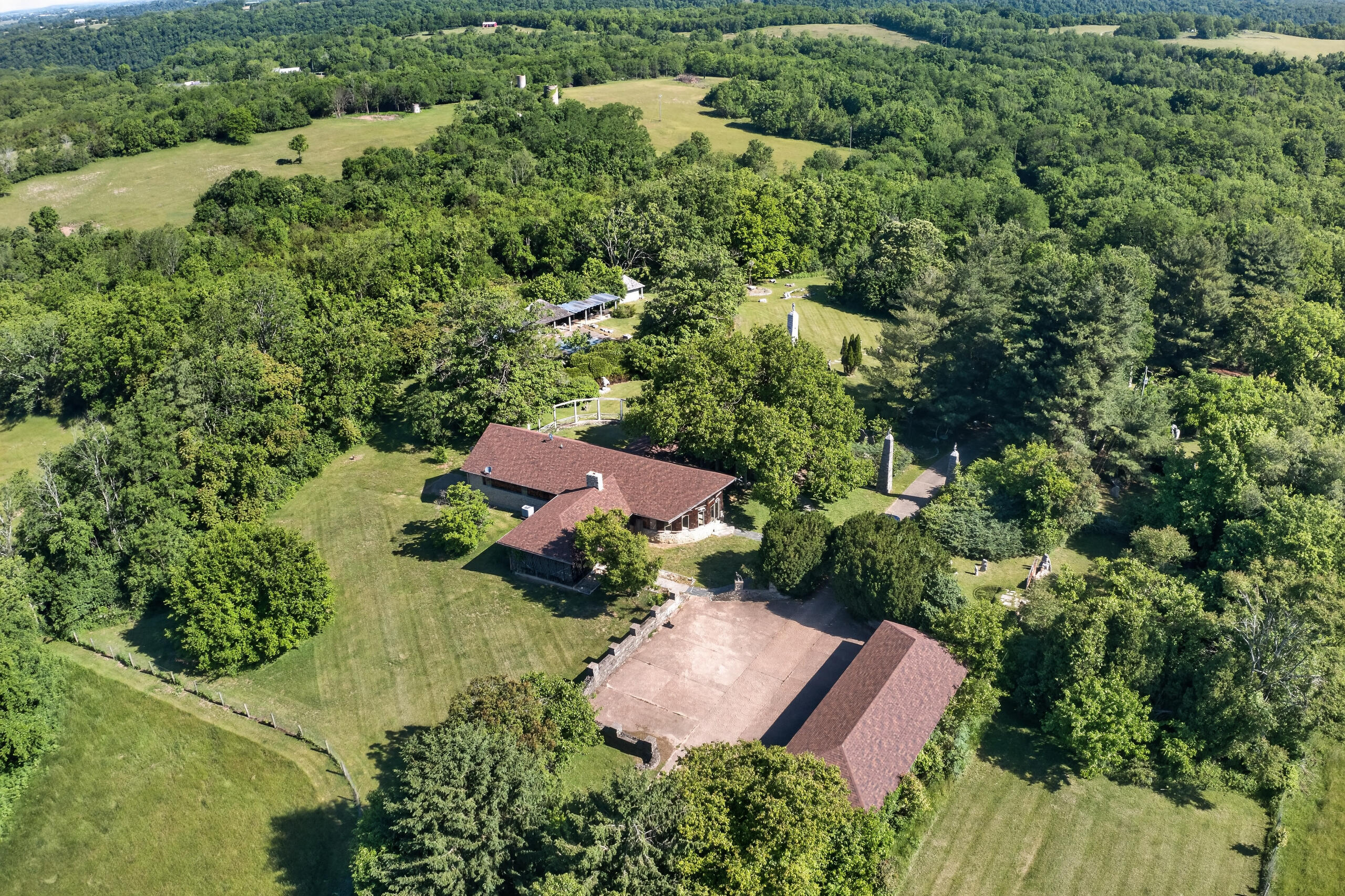 4351 Lexington Road Harrodsburg, KY 40330 - Photo 54 of 88 154