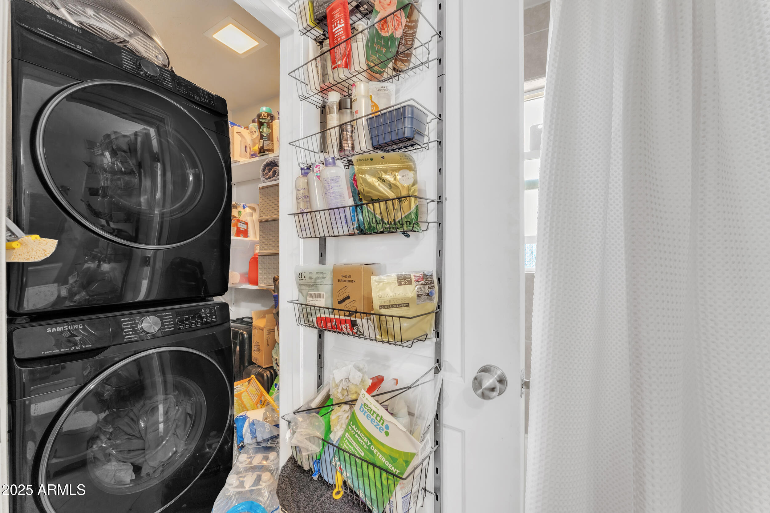 1024 East Mitchell Drive Phoenix, AZ 85014 - Photo 33 of 44 a utility room with dryer and washer
