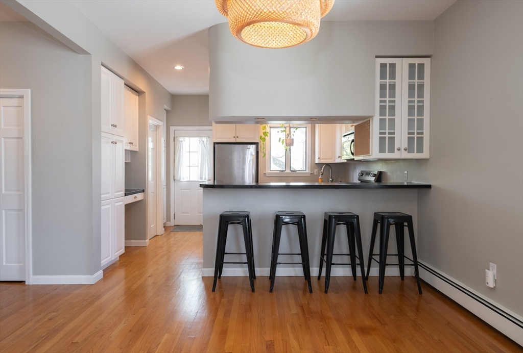 6-8 Devon Avenue, Unit 3 Beverly, MA 01915 - Photo 6 of 40