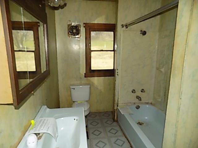 142 Goodhill Road Prosperity, PA 15329 - Photo 11 of 19