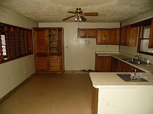 142 Goodhill Road Prosperity, PA 15329 - Photo 4 of 19