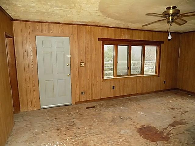 142 Goodhill Road Prosperity, PA 15329 - Photo 7 of 19