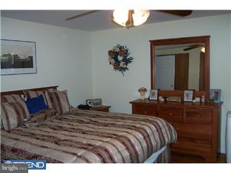 113 Leeds Road Mount Laurel, NJ 08054 - Photo 8 of 12 Bedroom - Main