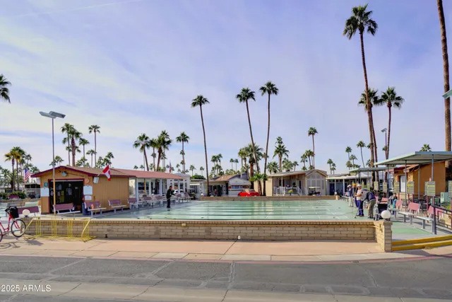 a house view with a outdoor space