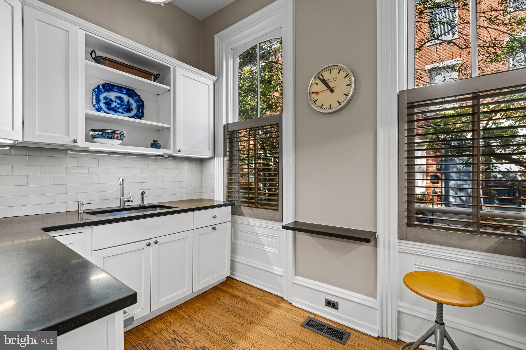 115 North Lambert Street Philadelphia, PA 19103 - Photo 23 of 50