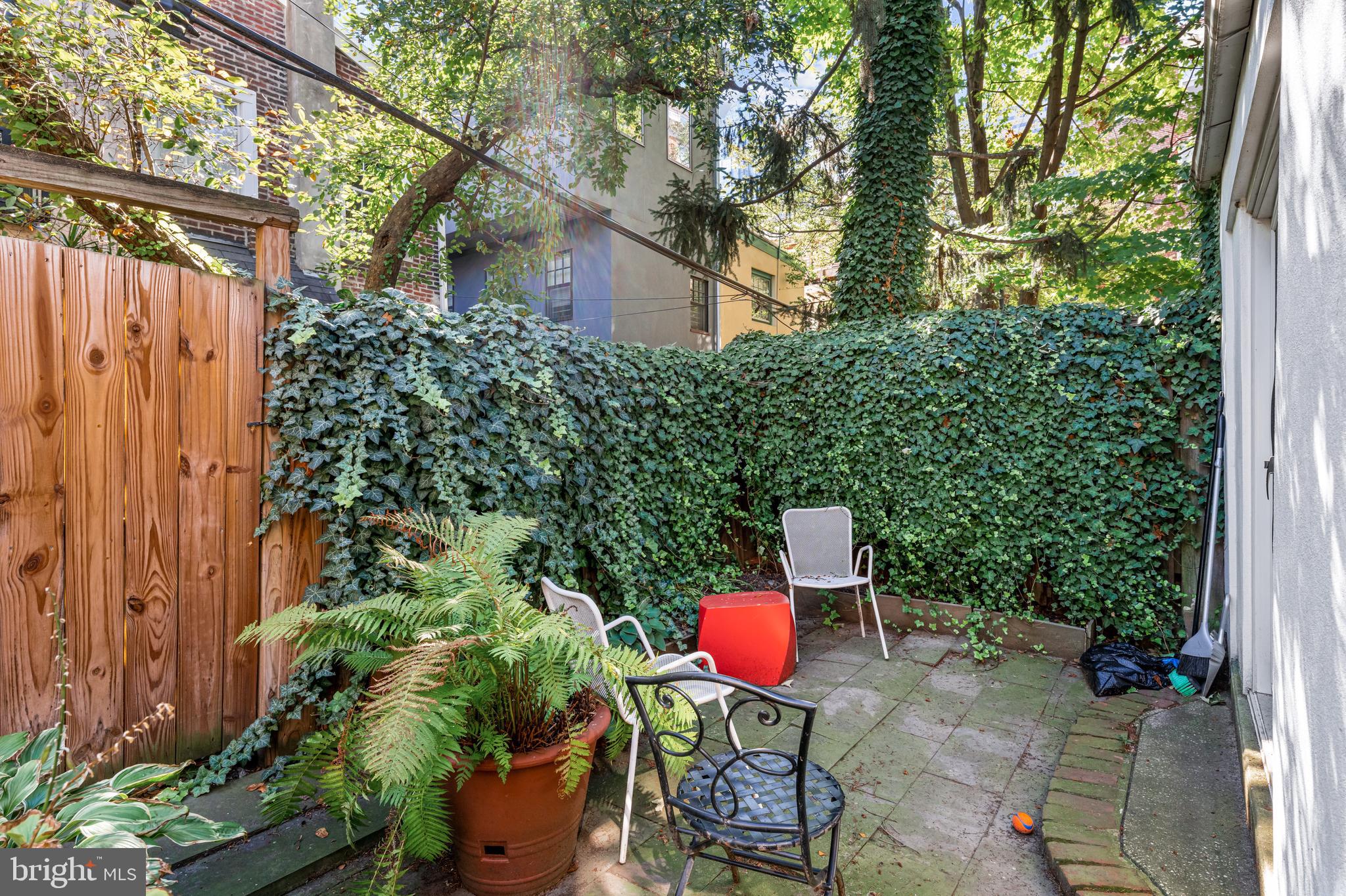 115 North Lambert Street Philadelphia, PA 19103 - Photo 26 of 50