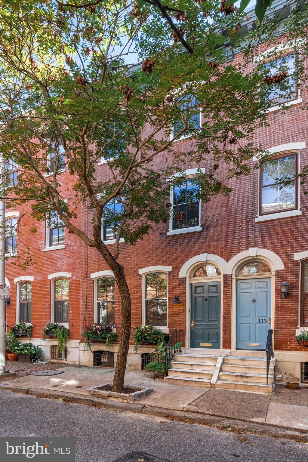 115 North Lambert Street Philadelphia, PA 19103 - Photo 5 of 50