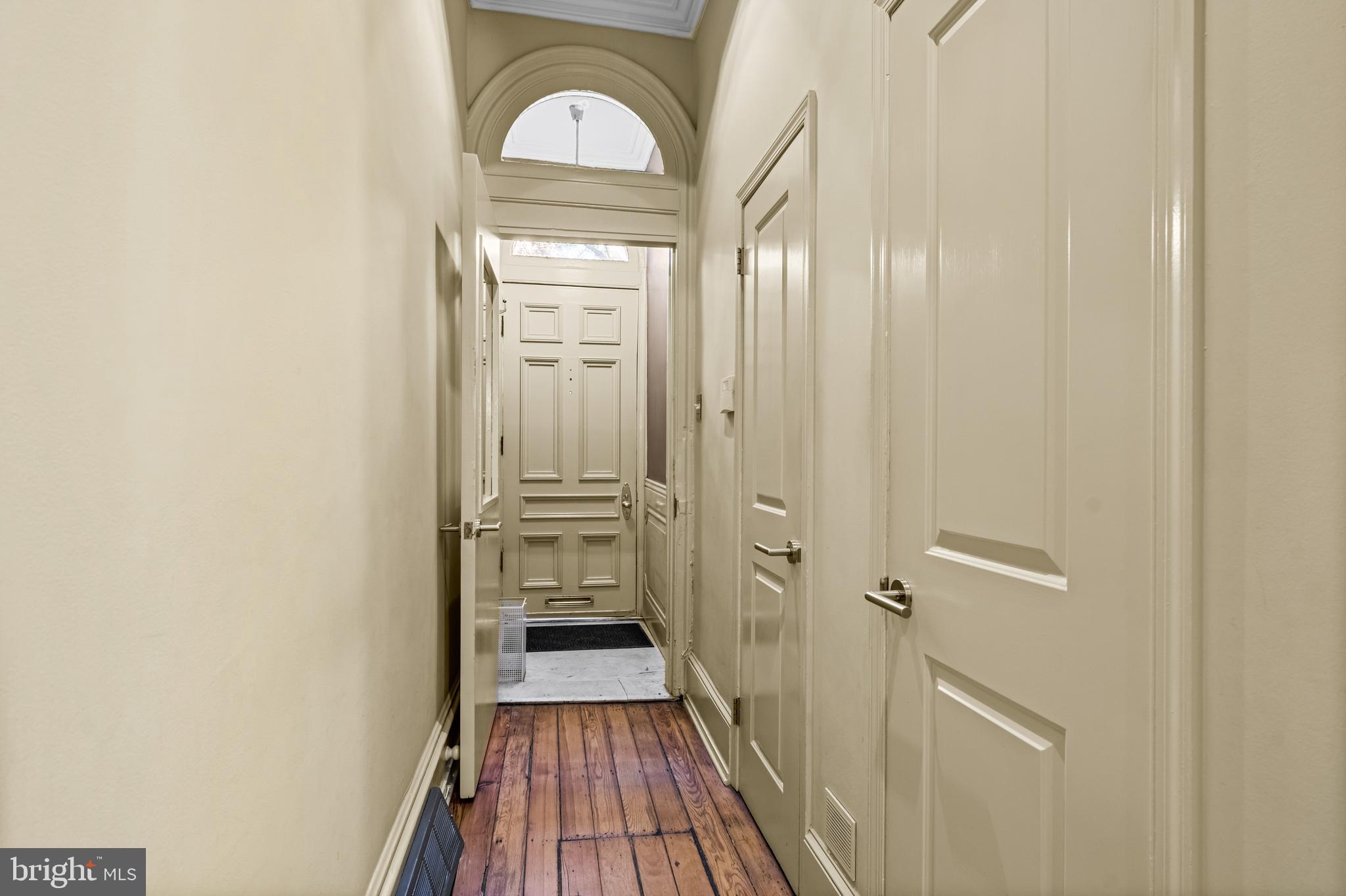 115 North Lambert Street Philadelphia, PA 19103 - Photo 7 of 50