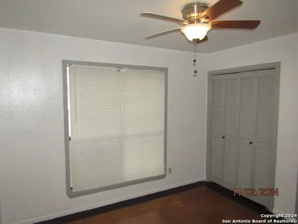 $1,000 | 3843 Barrington Street, Unit 147L, San Antonio, TX 78217