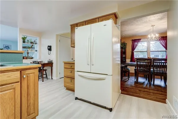 $399,900 | 6 High Point Drive, Parma, NY 14559