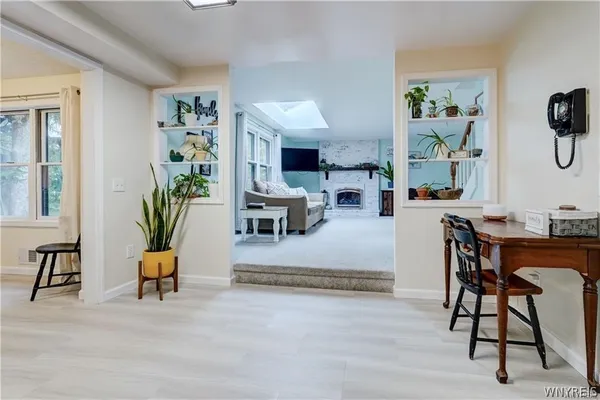 $399,900 | 6 High Point Drive, Parma, NY 14559