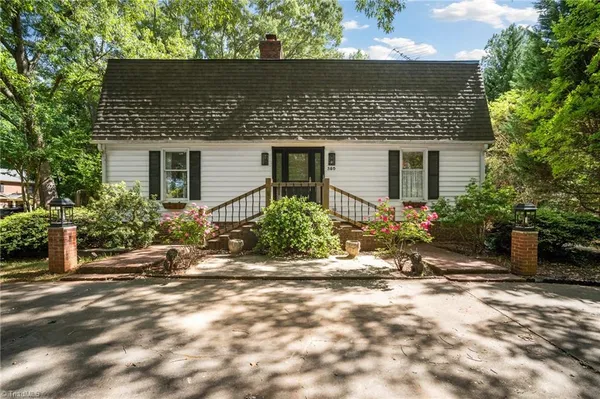 $365,500 | 380 Longbranch Trail, Lexington, NC 27295