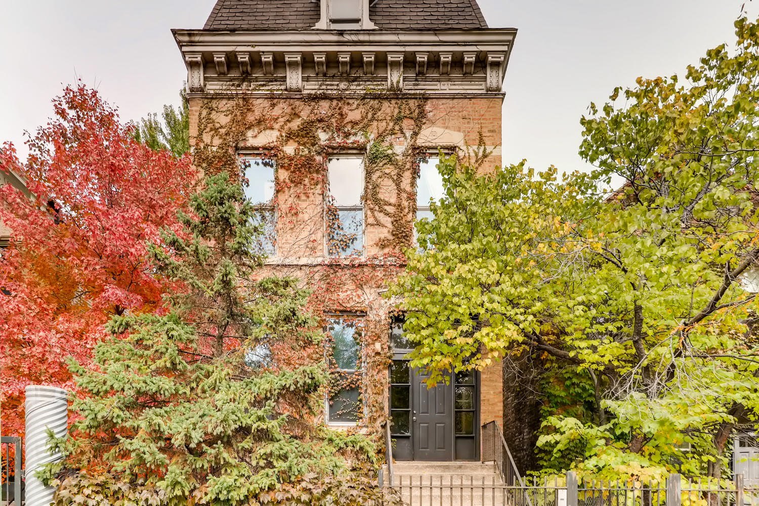 824 West 19th Street, Unit 3 Chicago, IL 60608 - Photo 1 of 1