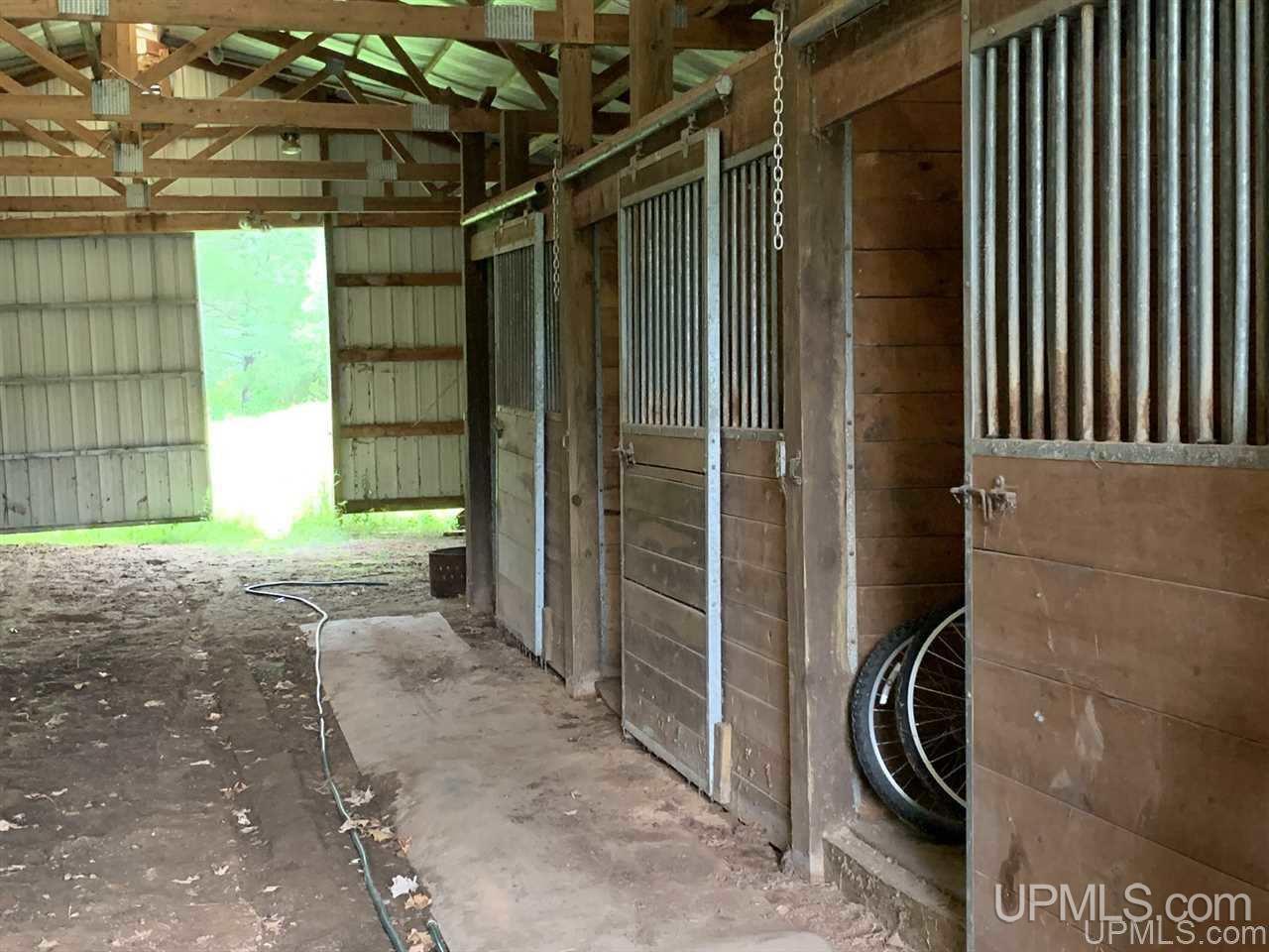W521 County Road Niagara, WI 54151 - Photo 20 of 27