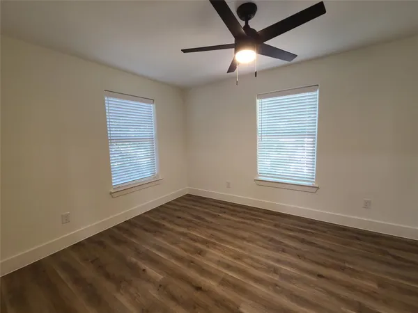$2,000 | 2015 Knight Road, Denison, TX 75020