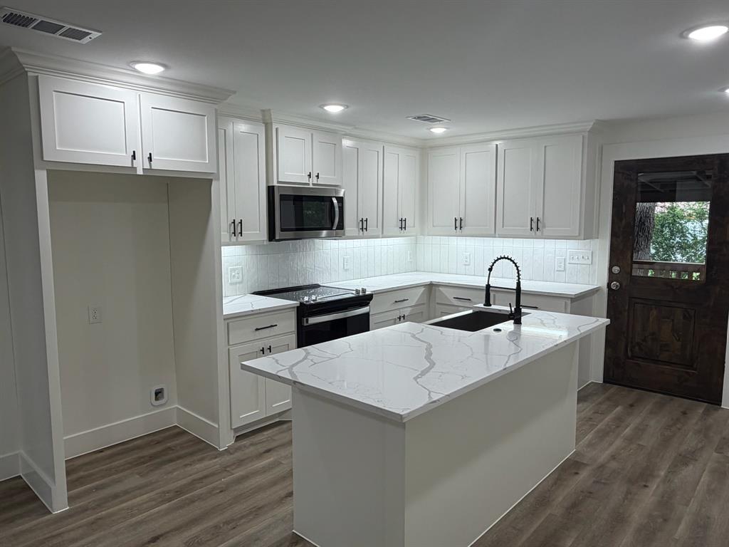 2015 Knight Road Denison, TX 75020 - Photo 2 of 25