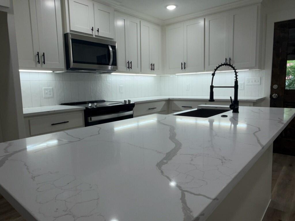 2015 Knight Road Denison, TX 75020 - Photo 4 of 25