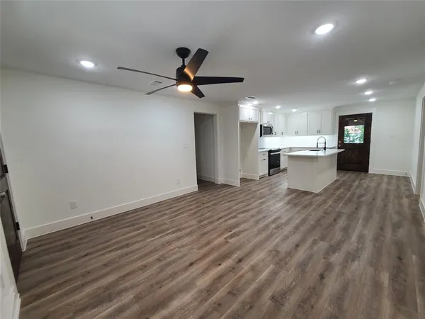 $2,000 | 2015 Knight Road, Denison, TX 75020