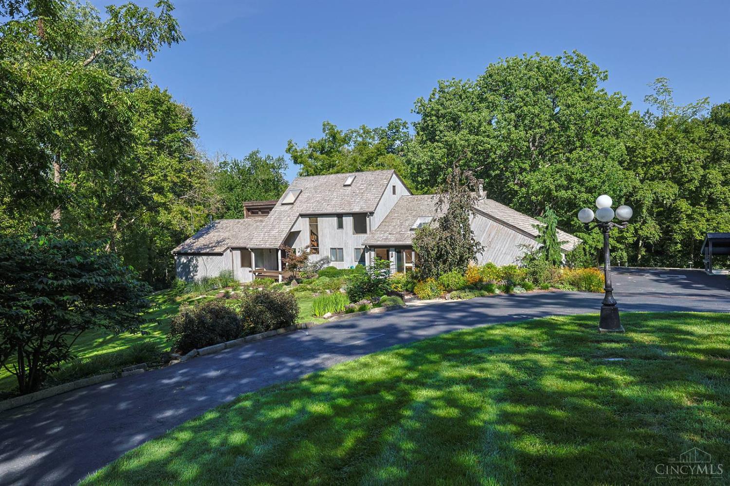4805 Drake Road Cincinnati, OH 45243 - Photo 82 of 97 Gallery Image 82
