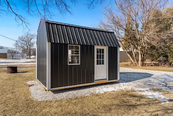 $145,000 | 401 North Ridge Street, Cambridge, IL 61238