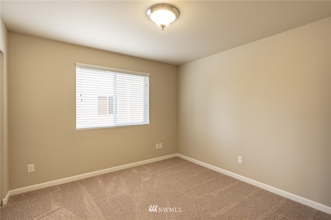 16233 38th Drive Southeast Bothell, WA 98012 - Photo 18 of 23 Gallery Image 18