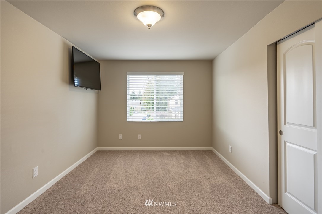 16233 38th Drive Southeast Bothell, WA 98012 - Photo 19 of 23 Gallery Image 19