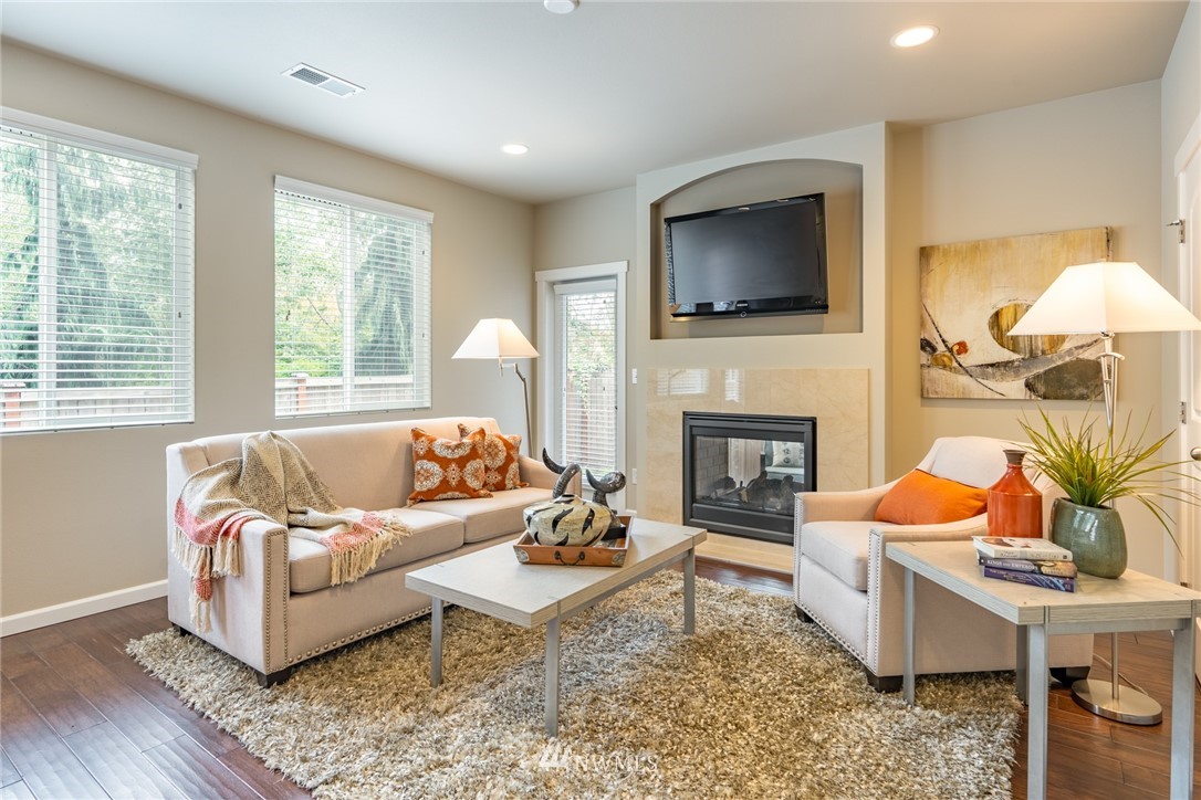 16233 38th Drive Southeast Bothell, WA 98012 - Photo 6 of 23 Gallery Image 6