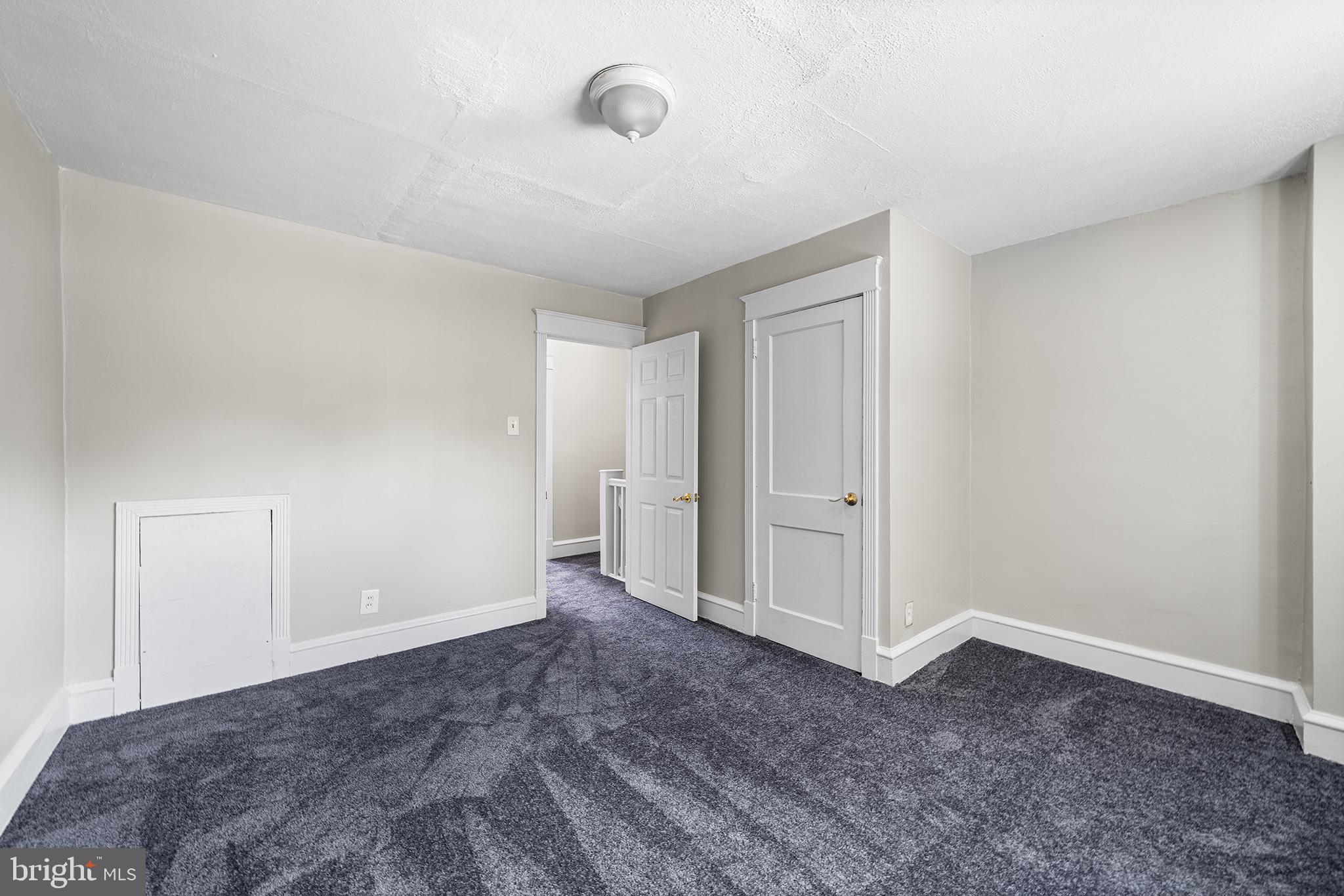 435 Croyden Road Upper Darby, PA 19082 - Photo 20 of 25 Gallery Image 20